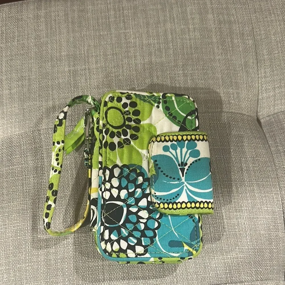 Vera Bradley Floral Wristlet Wallet in Lime's Up